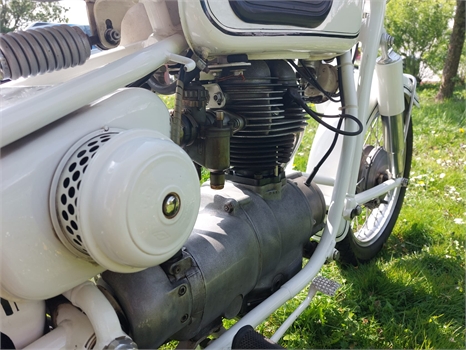 BMW R27