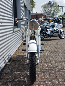BMW R27