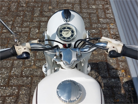 BMW R27