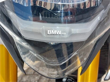 BMW G 310 R