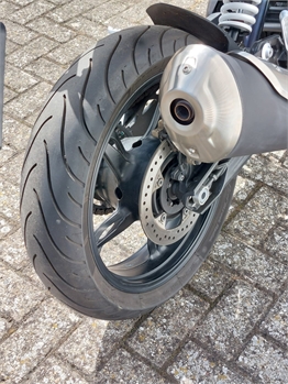 BMW G 310 R